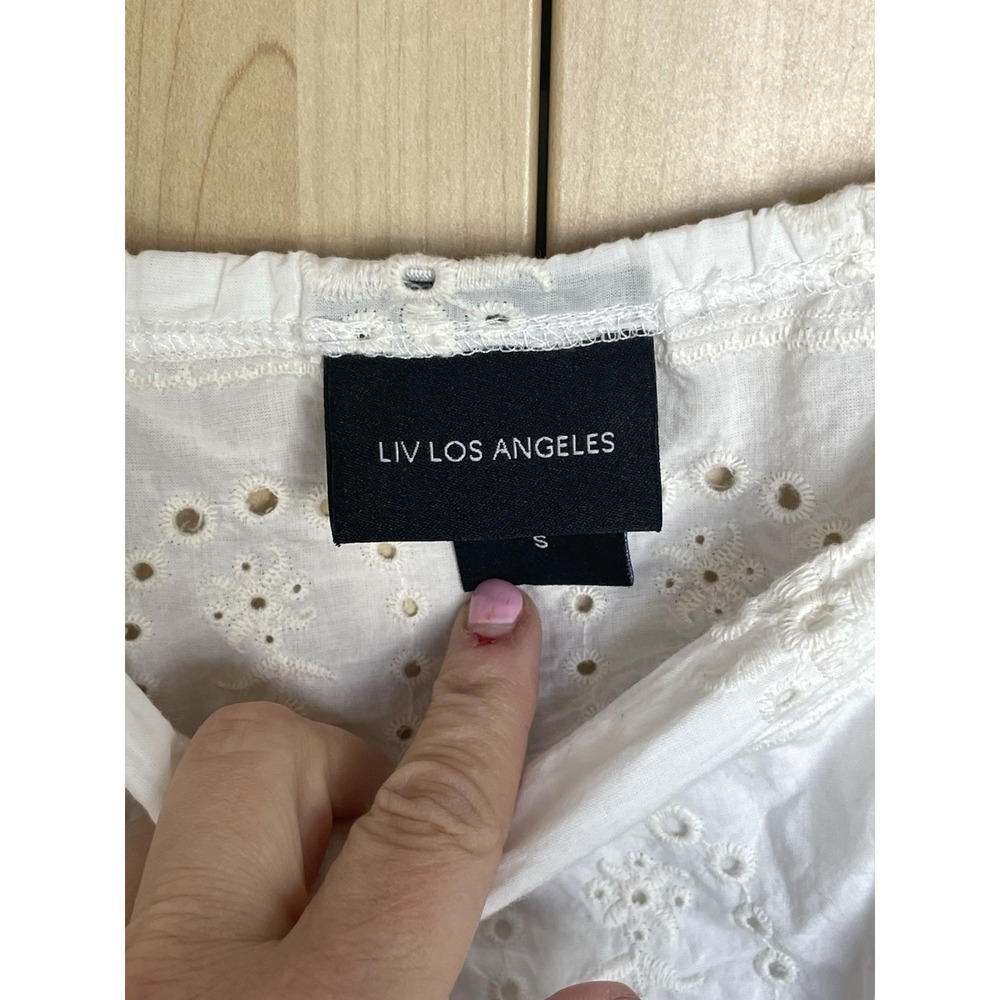 LIV Los Angeles Cotton White Eyelet Crochet Short Sleeve Top Sz S Cottage Beach‎ - Picture 4 of 6